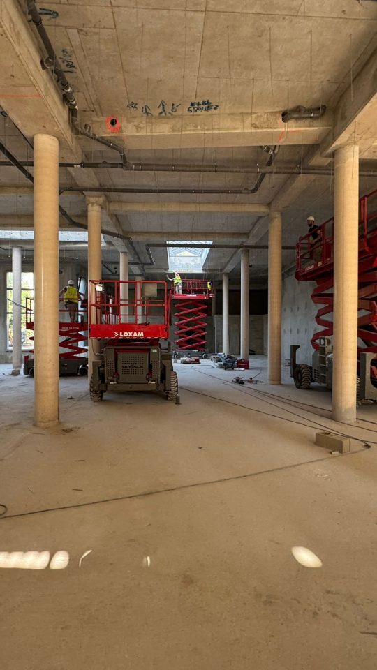 CLICHY CONSTRUCTION D UN BATIMENT COMMERCIALE ADN BTP NICE ET ALPES MARITIMES (12)