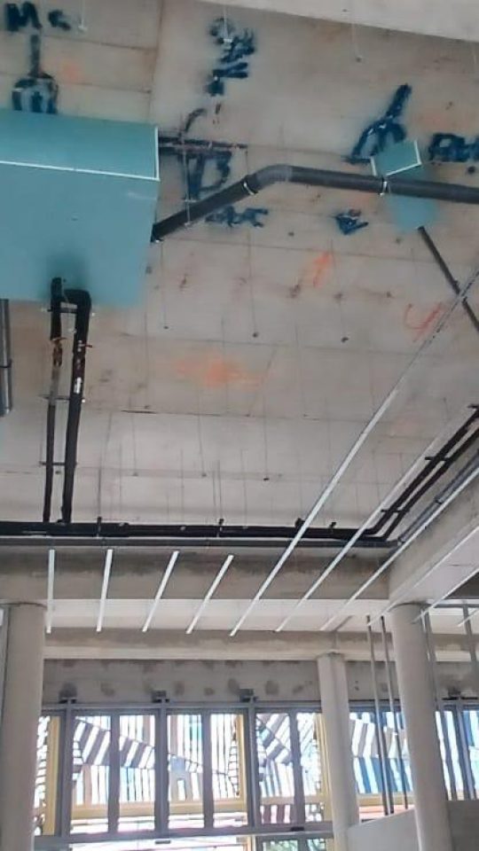 CLICHY CONSTRUCTION D UN BATIMENT COMMERCIALE ADN BTP NICE ET ALPES MARITIMES (24)