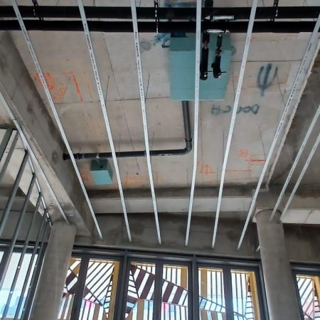 CLICHY CONSTRUCTION D UN BATIMENT COMMERCIALE ADN BTP NICE ET ALPES MARITIMES (29)