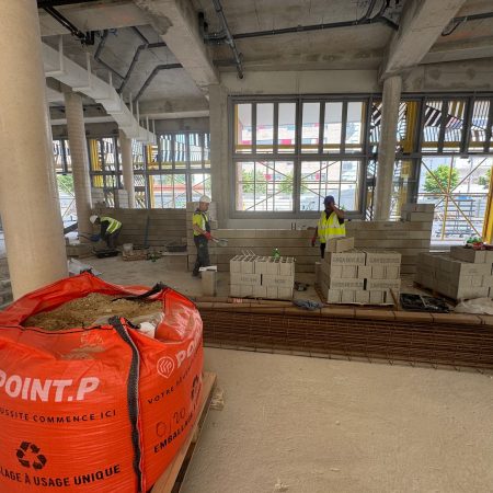 CLICHY CONSTRUCTION D UN BATIMENT COMMERCIALE ADN BTP NICE ET ALPES MARITIMES (46)