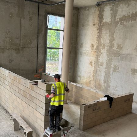 CLICHY CONSTRUCTION D UN BATIMENT COMMERCIALE ADN BTP NICE ET ALPES MARITIMES (55)