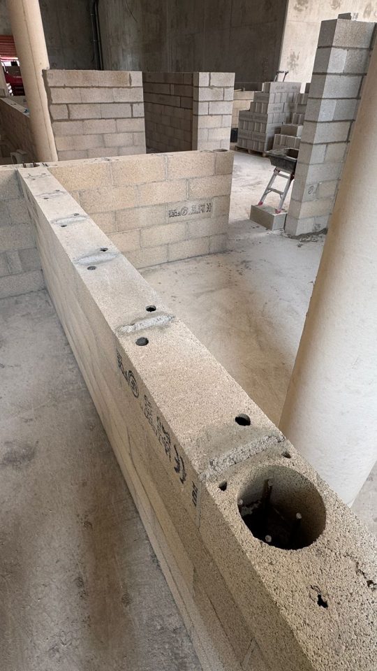 CLICHY CONSTRUCTION D UN BATIMENT COMMERCIALE ADN BTP NICE ET ALPES MARITIMES (7)