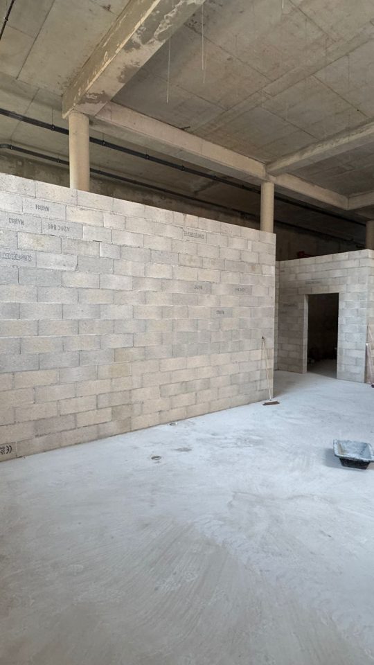 CLICHY CONSTRUCTION D UN BATIMENT COMMERCIALE ADN BTP NICE ET ALPES MARITIMES (9)