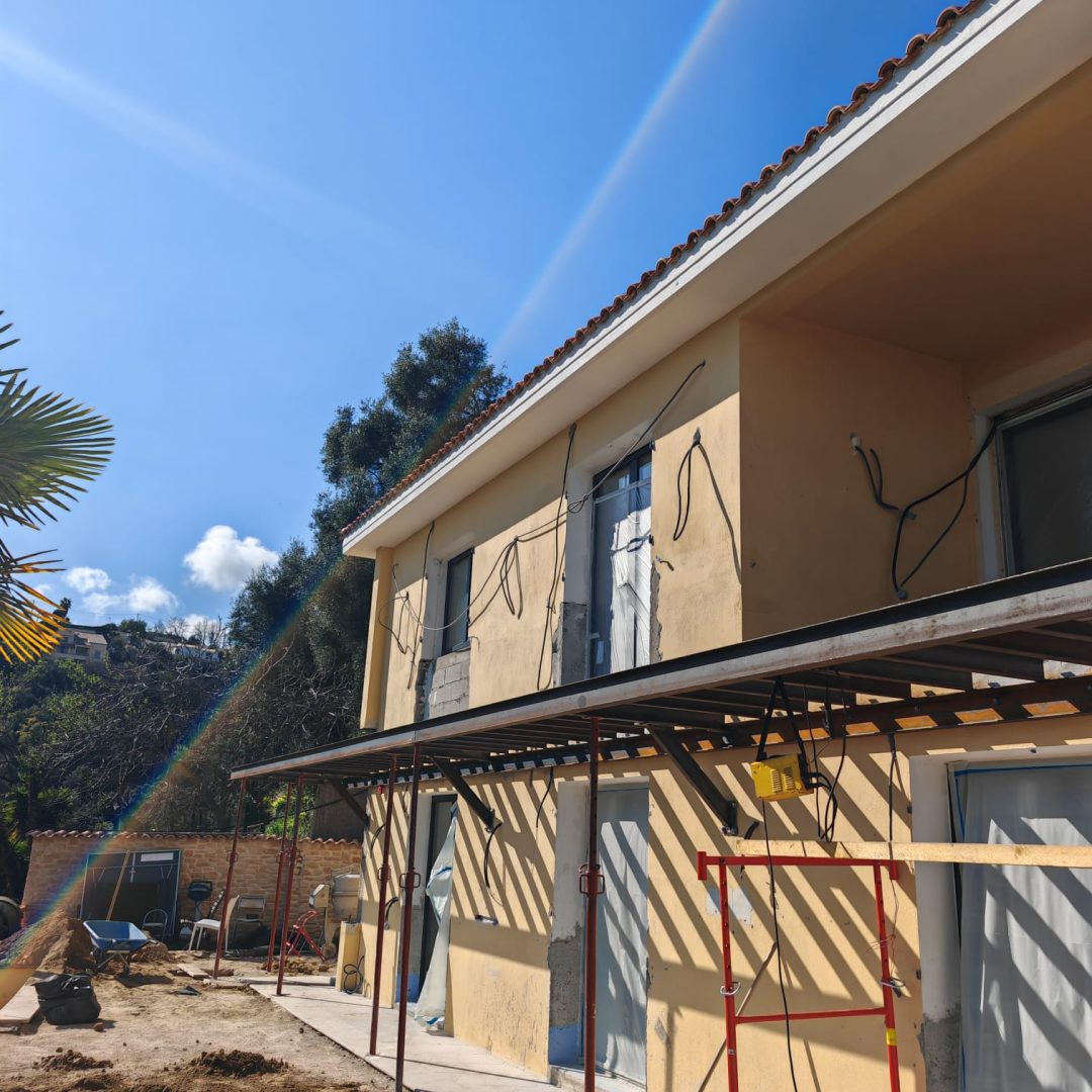 LA FARGES - PROJETS RENOVATION CONSTRUCTION D UNE TERRASSE EN PORTE A FAUX STRUCTURE METALLIQUE NICE ET ALPES MARITIMES 3