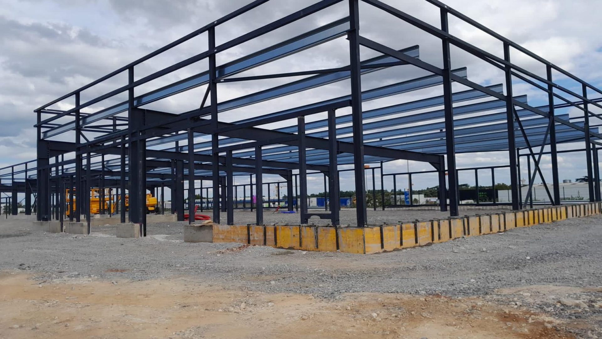 WhatsApp Image 2024-11-27 at 14.03.20