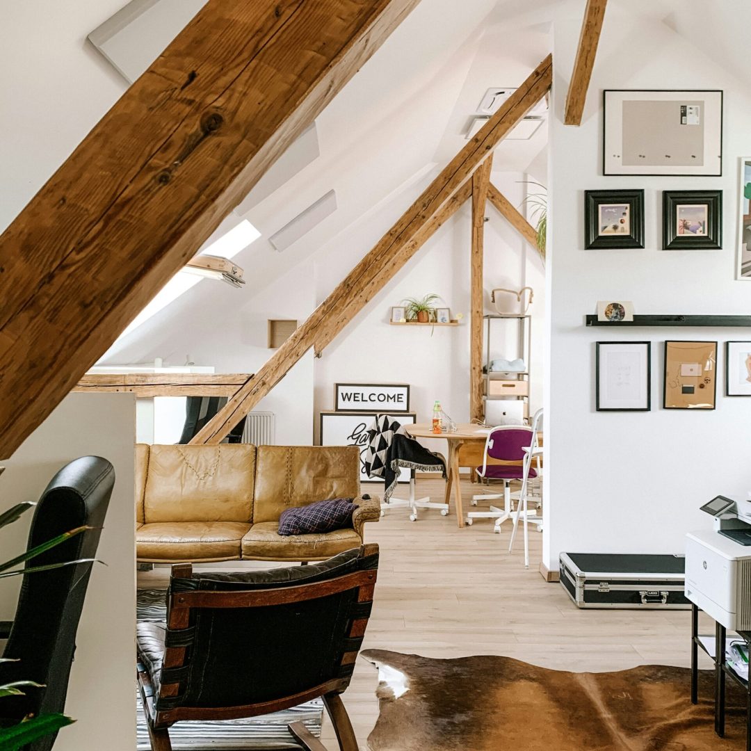 toa-heftiba-WqE24tdeRMU-unsplash